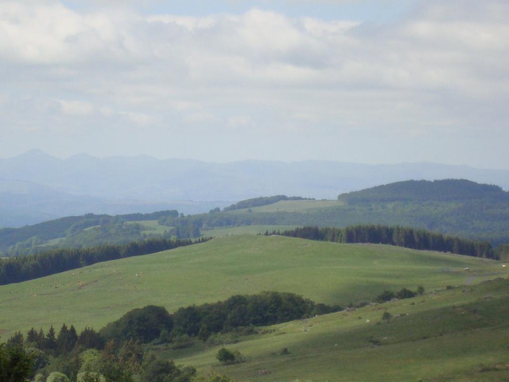 Apartament Le Champbourguet Super Besse Zewnętrze zdjęcie